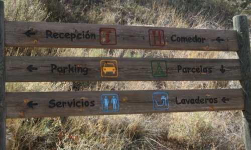 indicaciones_servicios_camping